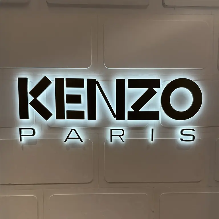 logo retro eclairé Kenzo