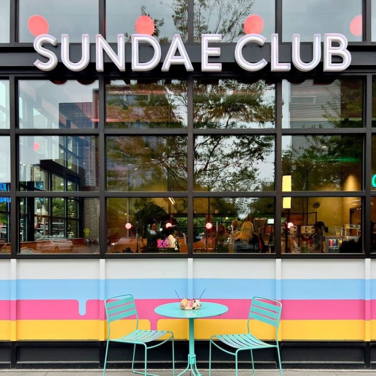 Néon Sundae Club