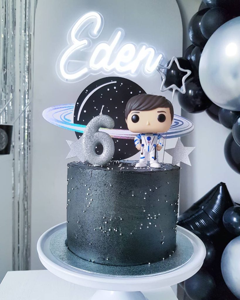 Prenom neon led EDEN
