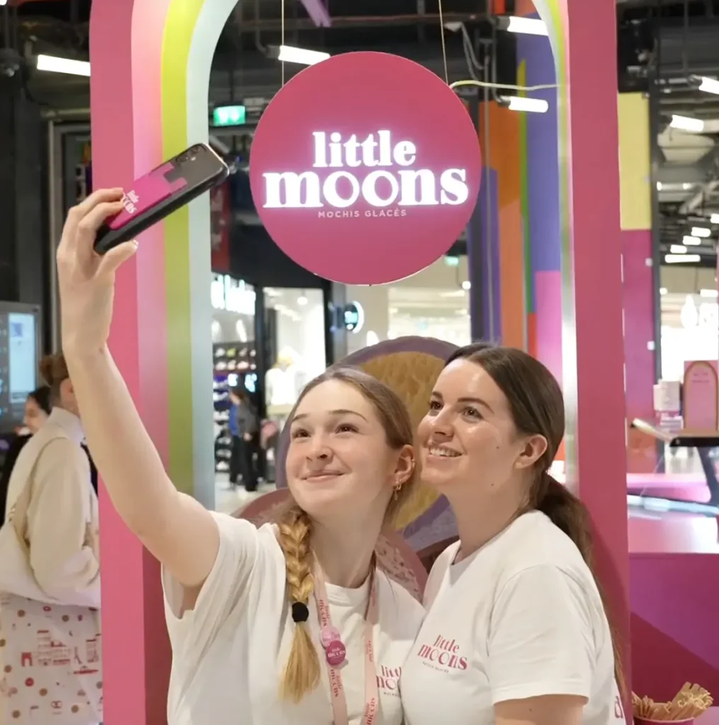 Boîte lumineuse Little Moons Ajourée rose
