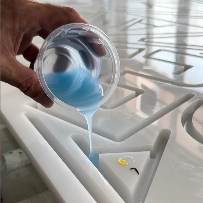 coulage acrylique liquide néon
