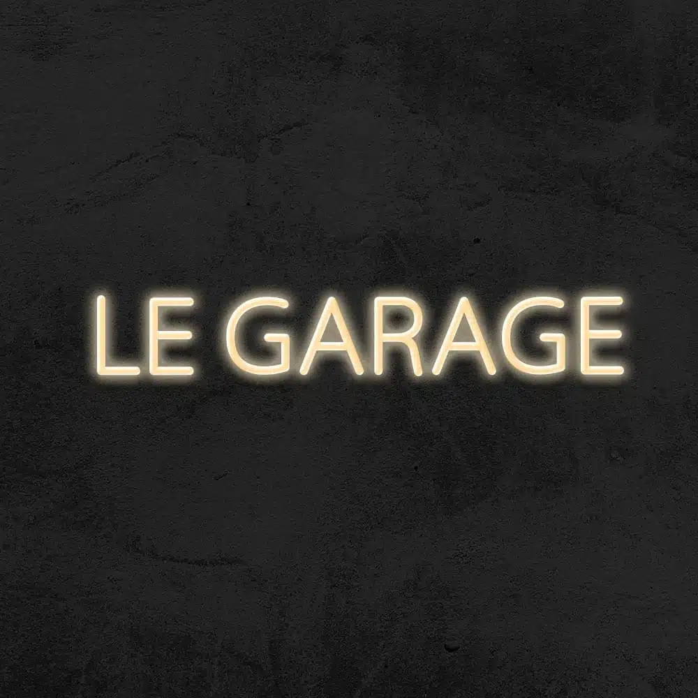 https://lamaisonduneon.com/wp-content/uploads/2020/10/1-Le-Garage-_warmwhite.jpg.webp